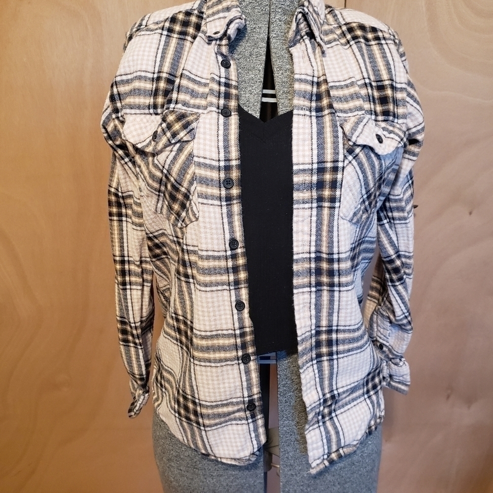 𝅺COZY Plaid Shirt